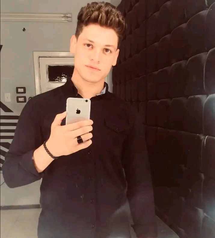 Ahmed Ali_XjOXN